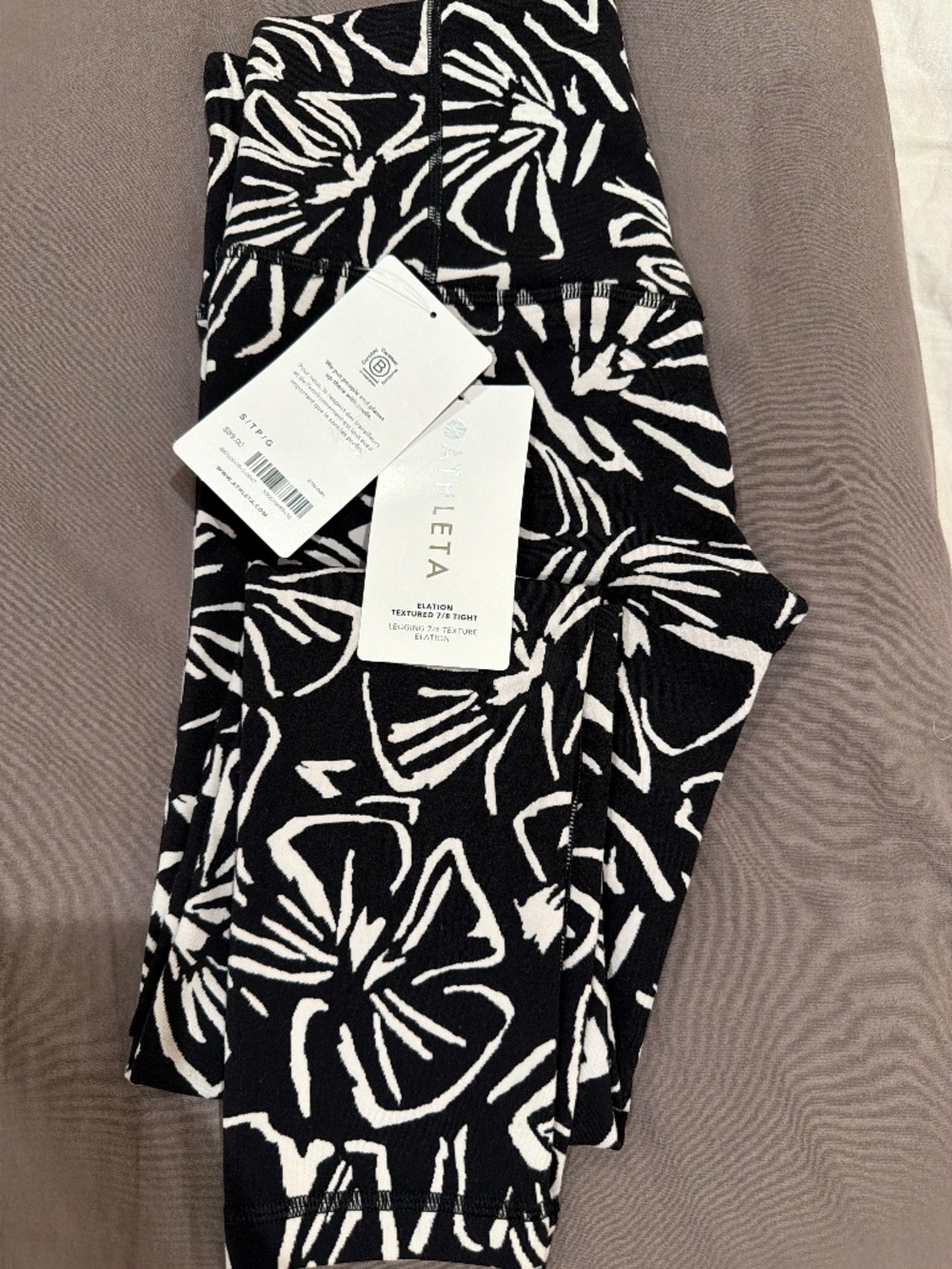 NWT Athleta Elation Textured 7/8 Tights | Size Small